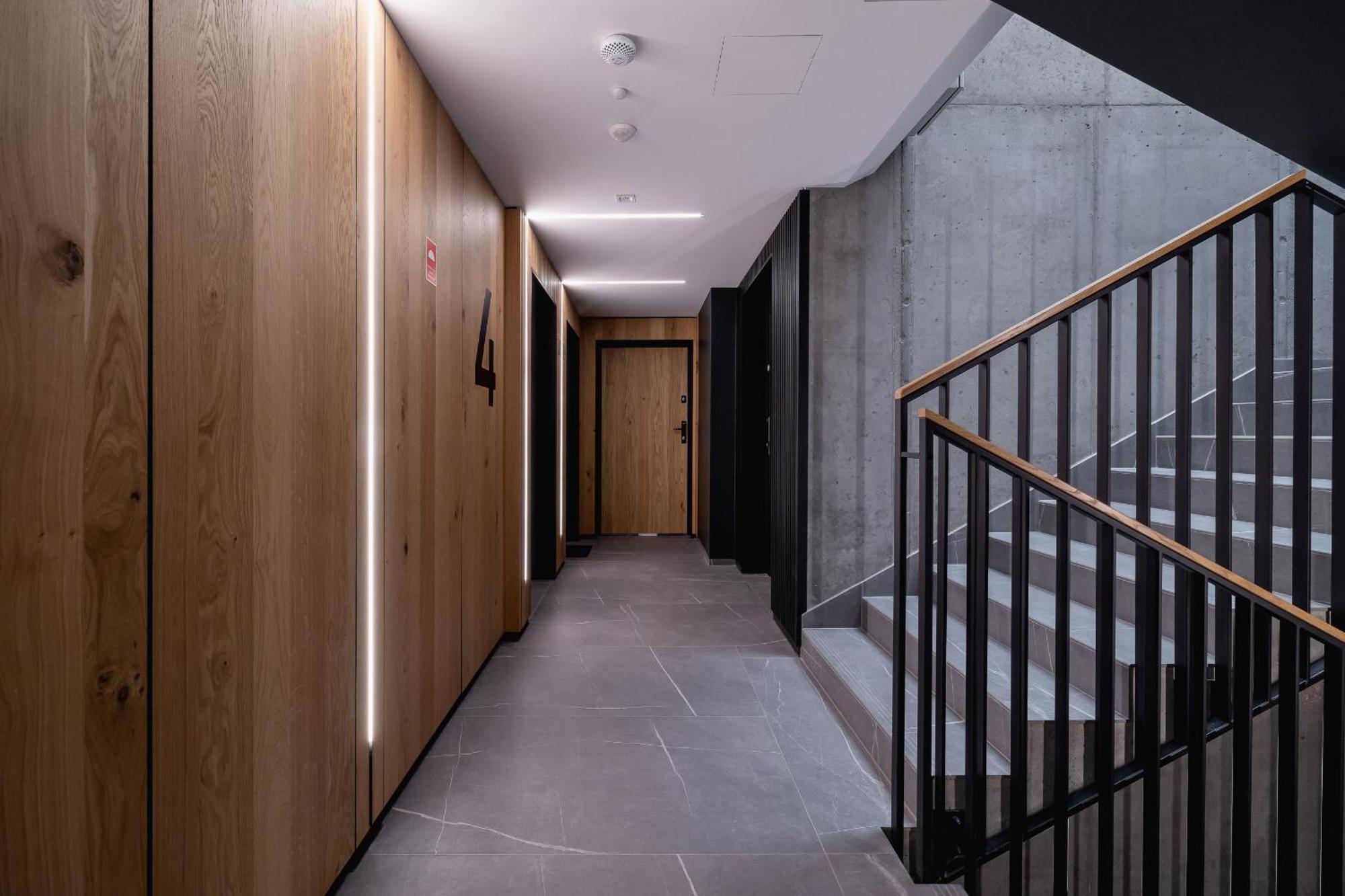 Lux Apartments Kosciuszki 39 With Parking By Renters Prestige Krakow Dış mekan fotoğraf