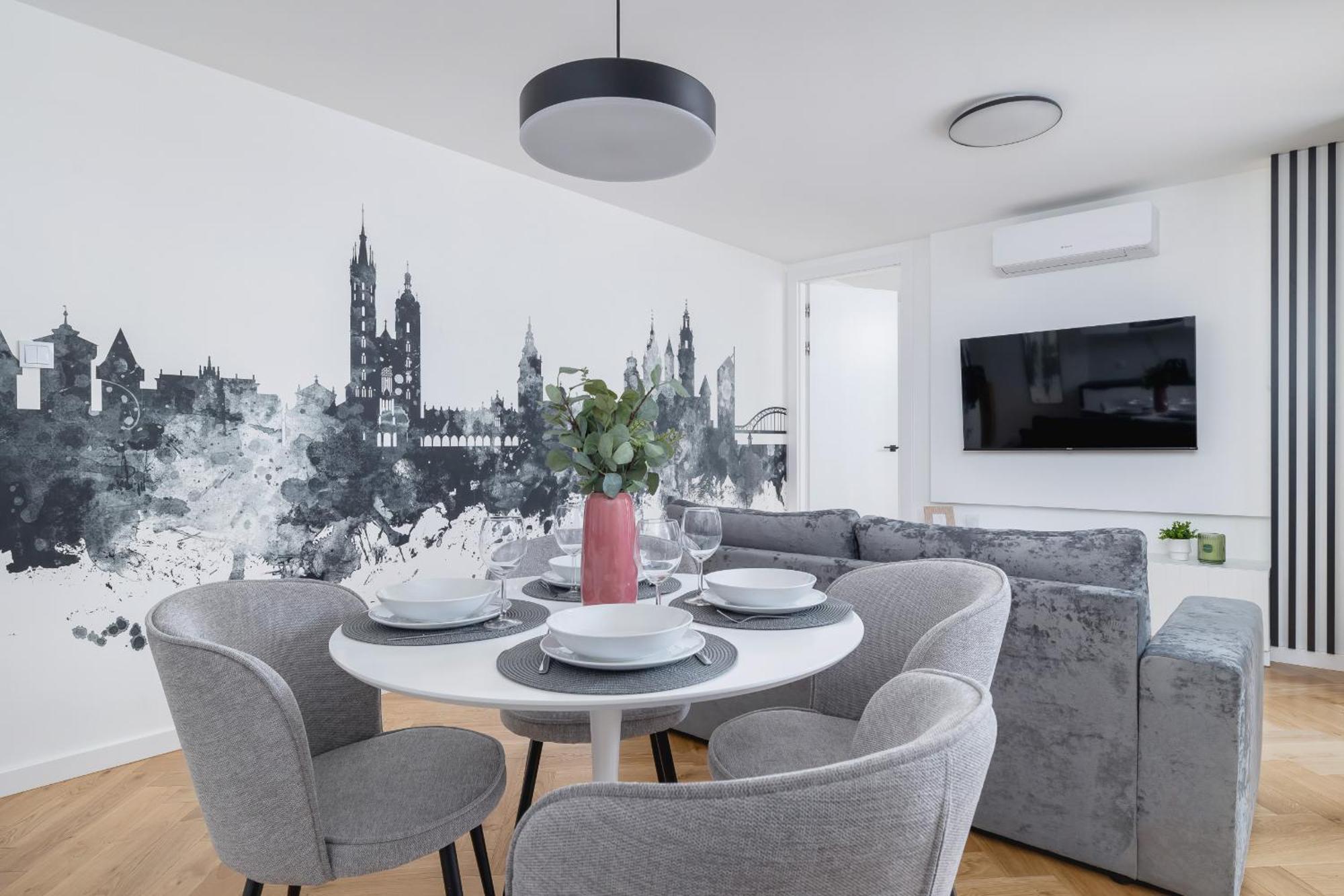 Lux Apartments Kosciuszki 39 With Parking By Renters Prestige Krakow Dış mekan fotoğraf