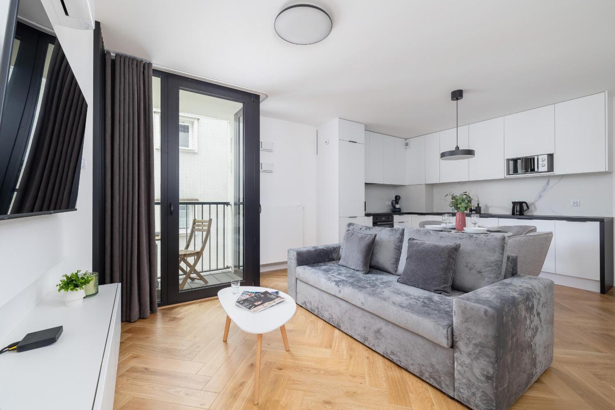 Lux Apartments Kosciuszki 39 With Parking By Renters Prestige Krakow Dış mekan fotoğraf